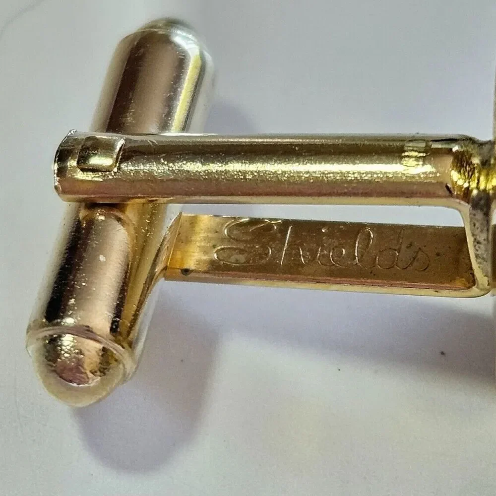 *Sale* Shield's vintage gold tone cufflinks